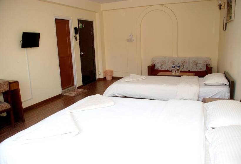 اتاق خانوادگی, Kathmandu Madhuban Guest House