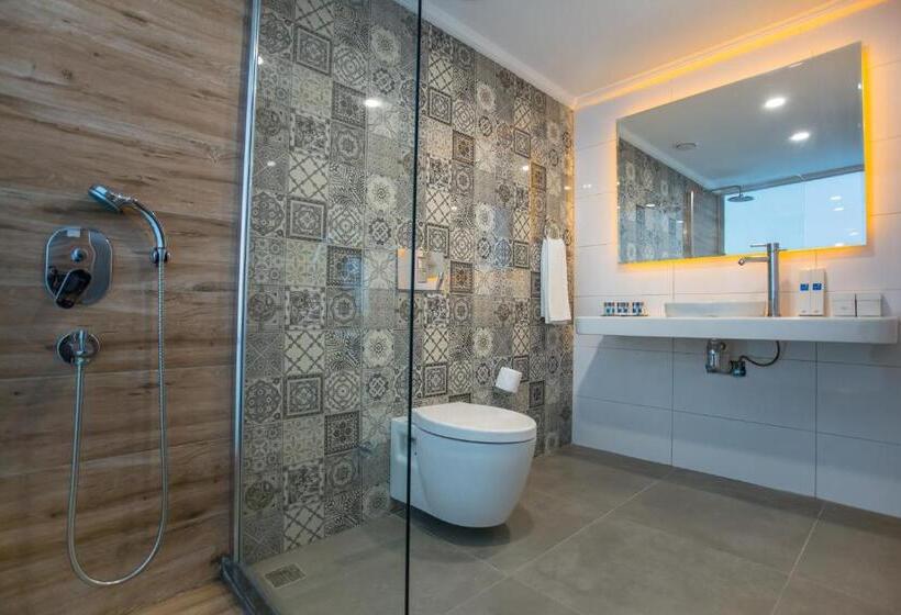 스탠다드 룸 바다 전망, Le Bleu Hotel & Resort Kusadasi