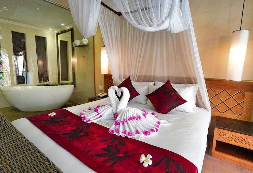 سوییت با چشمانداز استخر, Sunsea Resort