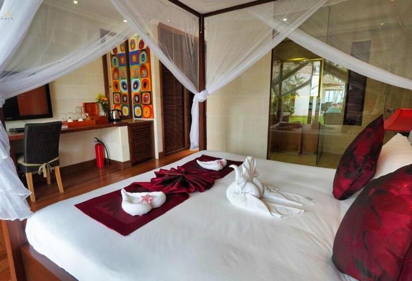 اتاق استاندارد با چشمانداز دریا, Sunsea Resort