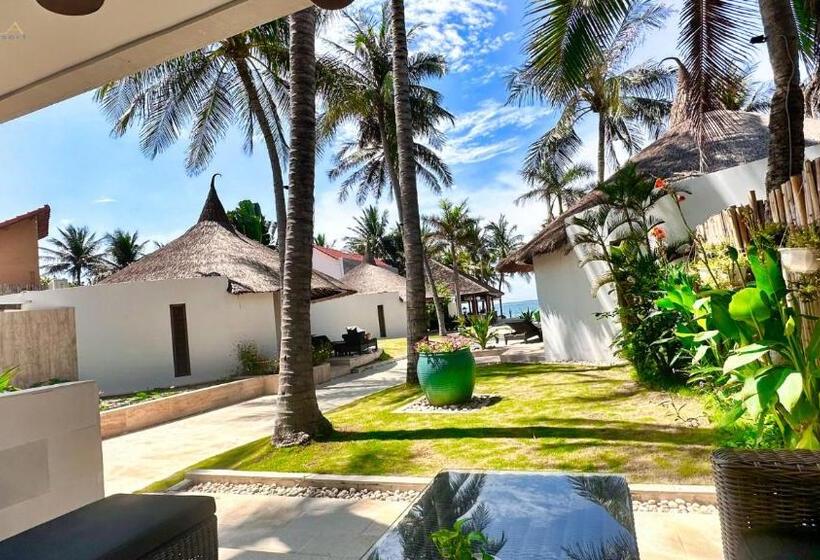 اتاق استاندارد با چشمانداز دریا, Sunsea Resort