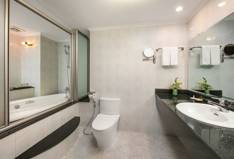 سوییت, The Tray Hotel Hai Phong