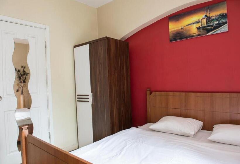 スタンダードルーム, Cheers Midtown Hostel