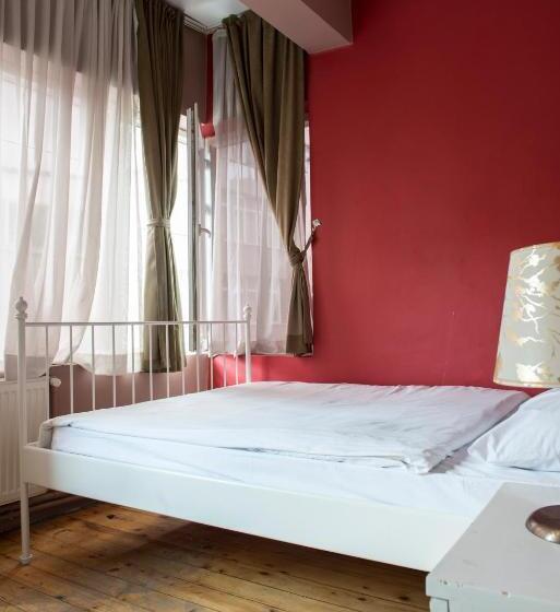 バスルーム共有のシングルスタンダード, Cheers Midtown Hostel