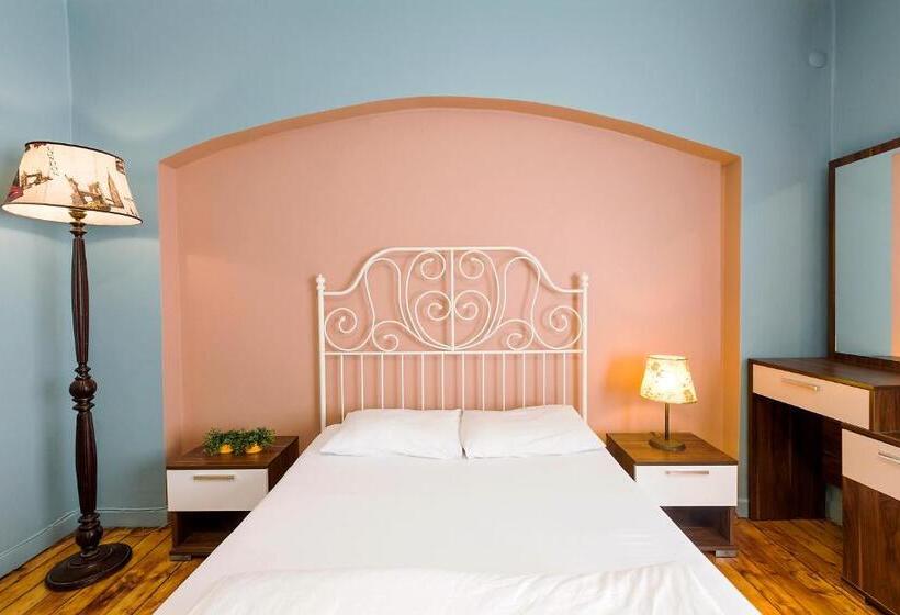 シングルデラックスルーム, Cheers Midtown Hostel