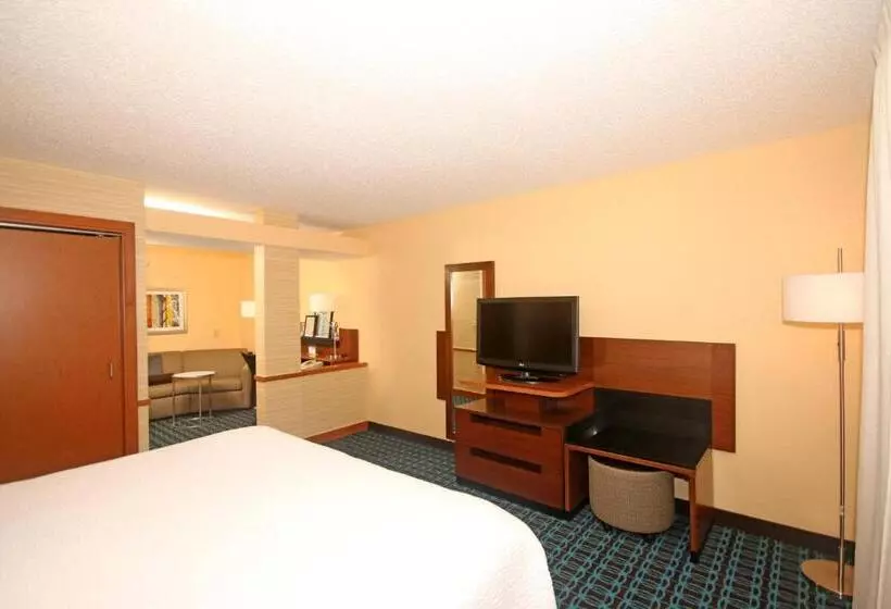 キングサイドベッドのスタンダードワンルーム, Fairfield Inn & Suites By Marriott Aiken