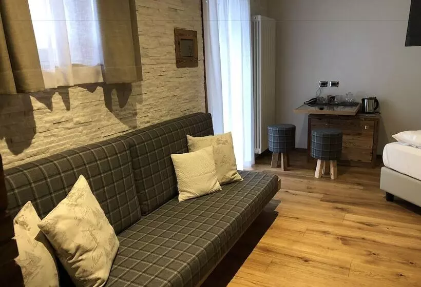 スイート, Fedaia Joy B&b