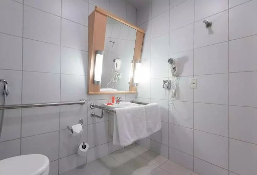 اتاق استاندارد برای معلولان, Ibis Lima Larco Miraflores