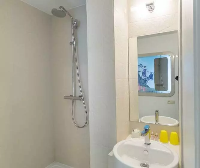 اتاق سوپریور, Hôtel Le Marcel Paris Gare De L Est