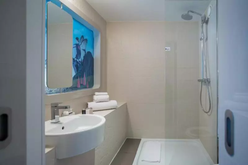 اتاق استاندارد, Hôtel Le Marcel Paris Gare De L Est