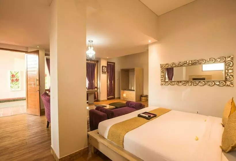 Suite with Pool, Cattleya Suite By Marbella