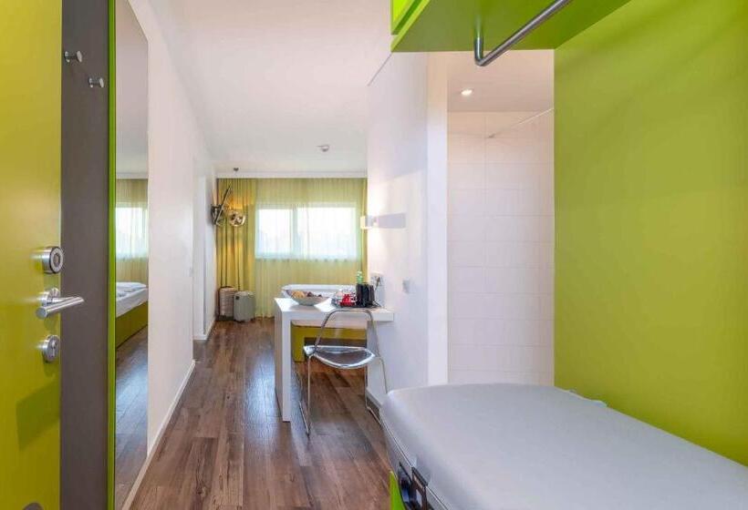 패밀리 룸, Plaza Inn Graz