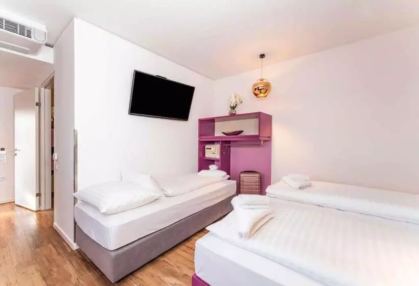 اتاق راحتی سه تخته, Plaza Inn Graz