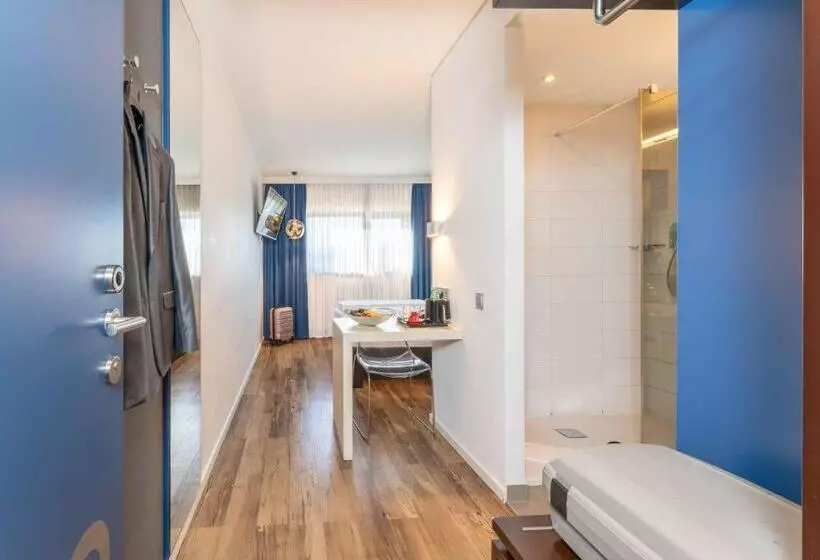 اتاق استاندارد یک نفره, Plaza Inn Graz