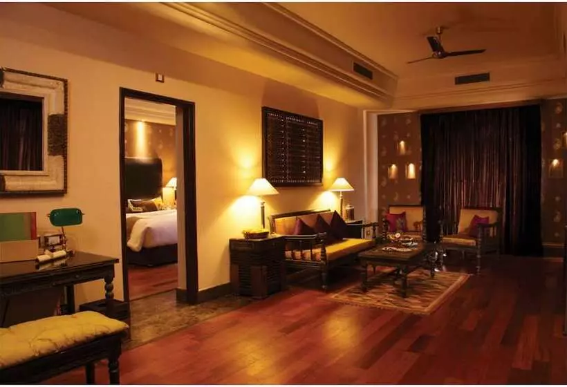 デラックススイート, Suryagarh Jaisalmer