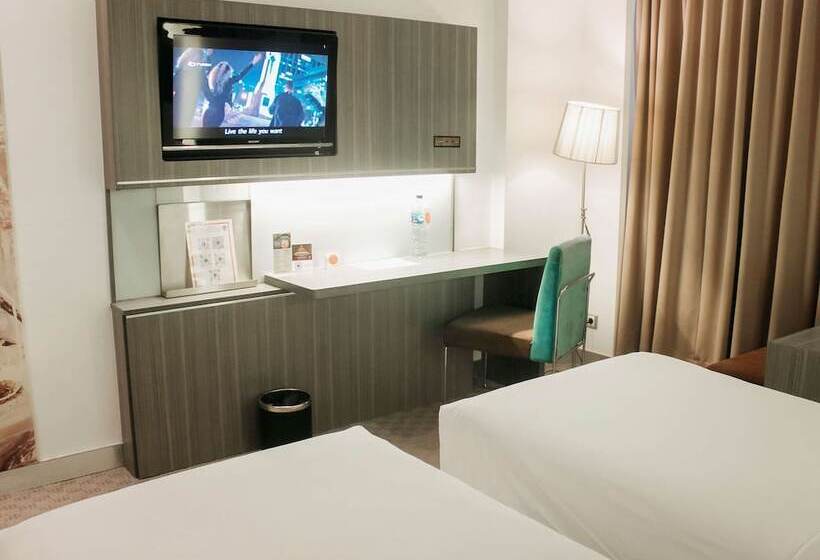 수피리어 룸, Novotel Bangka Hotel & Convention Center