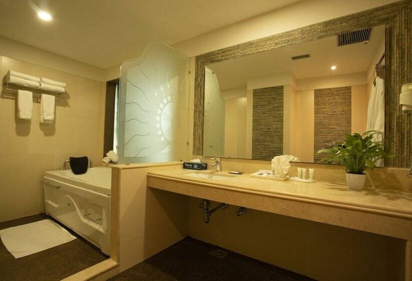 جناح, Best Western Maryland