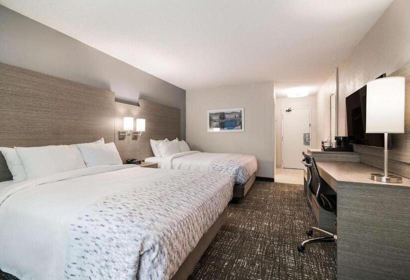 חדר סטנדרט נוף לבריכה, Best Western Plymouth Innwhite Mountains