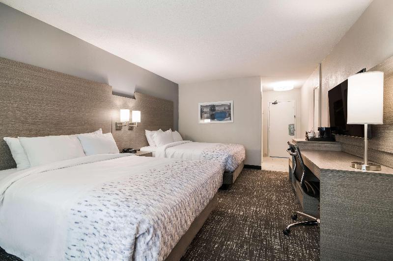 חדר סטנדרט נוף לבריכה, Best Western Plymouth Innwhite Mountains