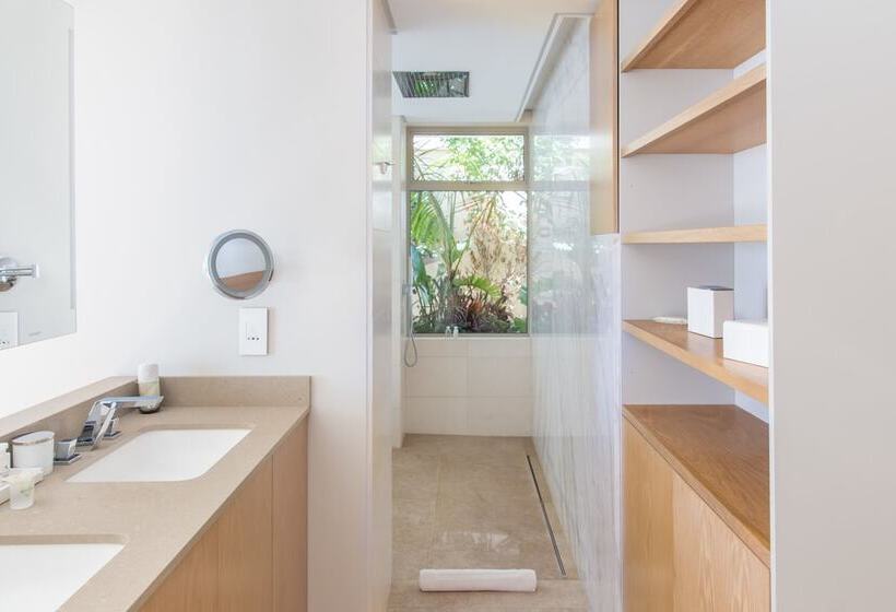 סוויטת ג'וניור נוף לים, Compass House Boutique Hotel   Adults Only