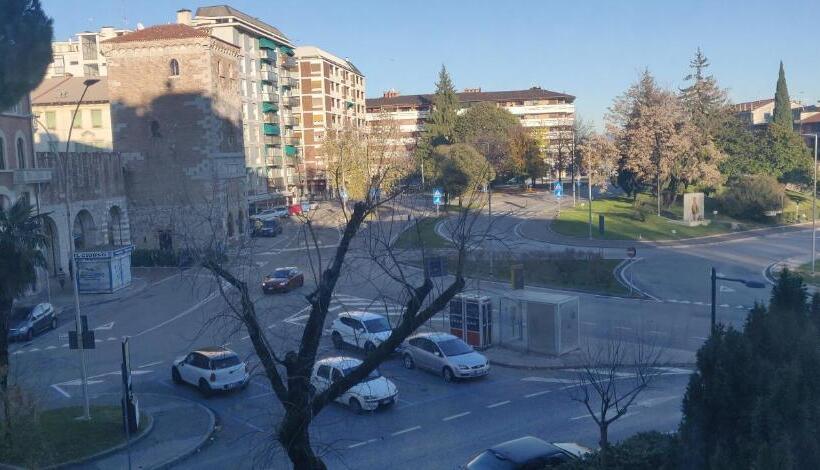 חדר סטנדרט יחיד, Cristallo