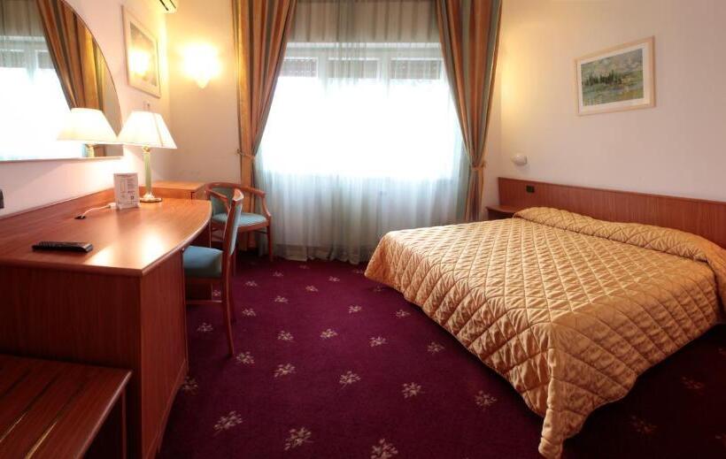 חדר סטנדרט, Cristallo