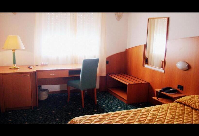 חדר סופריור, Cristallo