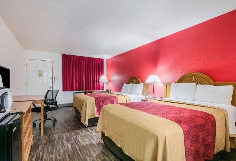 ２ダブルベッドのスタンダードルーム, Econo Lodge & Suites Brinkley