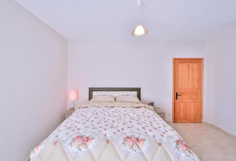 شقة غرفة واحدة مطلة على البحر, Kayahan