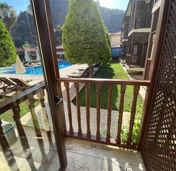 Номер Стандарт с Балконом, Oludeniz