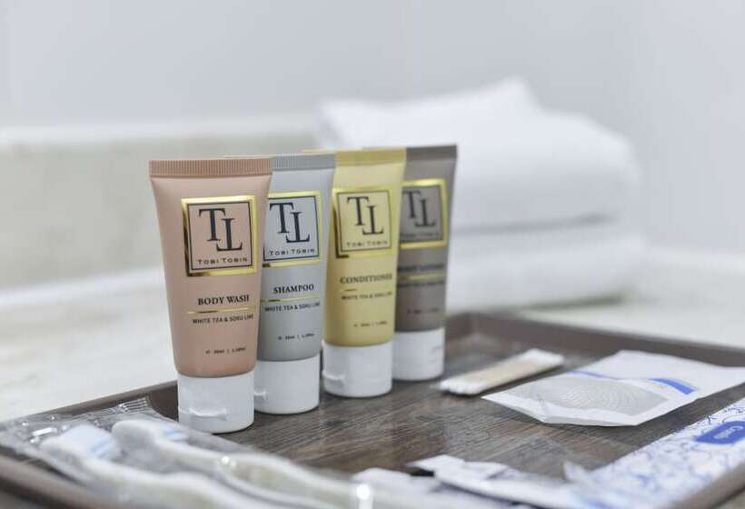 Quarto Familiar, Philos