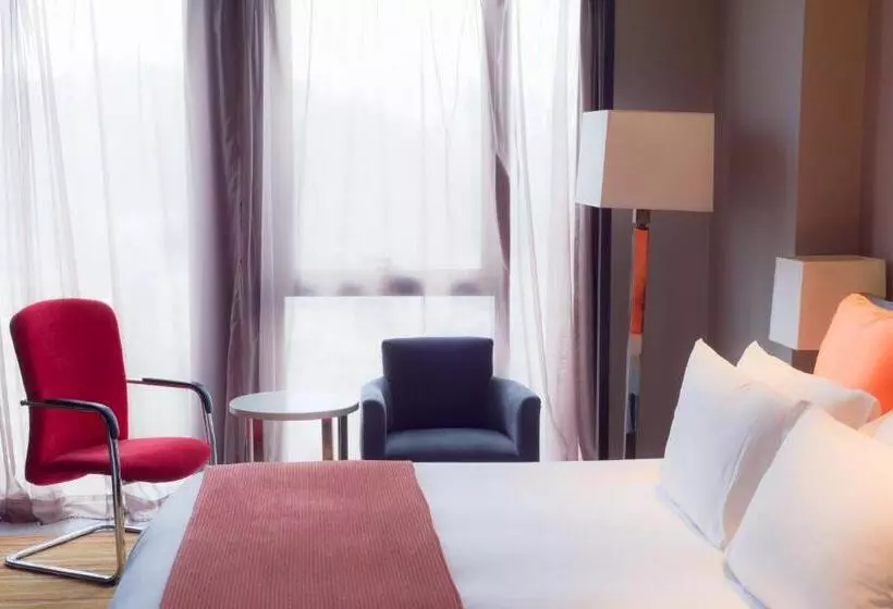 キングサイズベッドのスーペリアルーム, Pullman Guiyang