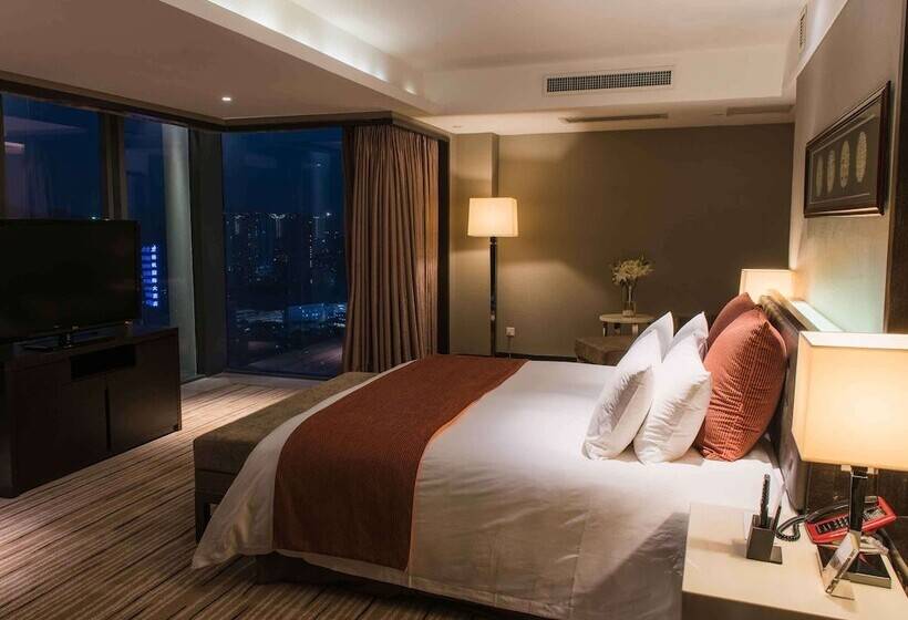 Люкс Повышенной Комфортности, Pullman Guiyang