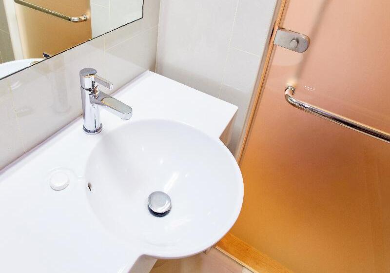 اتاق استاندارد, Red Planet Pattaya Sha Extra Plus