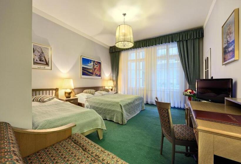 اتاق استاندارد, Salvator