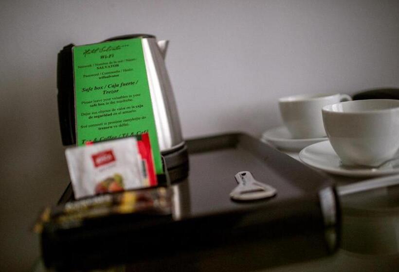 سوییت, Salvator