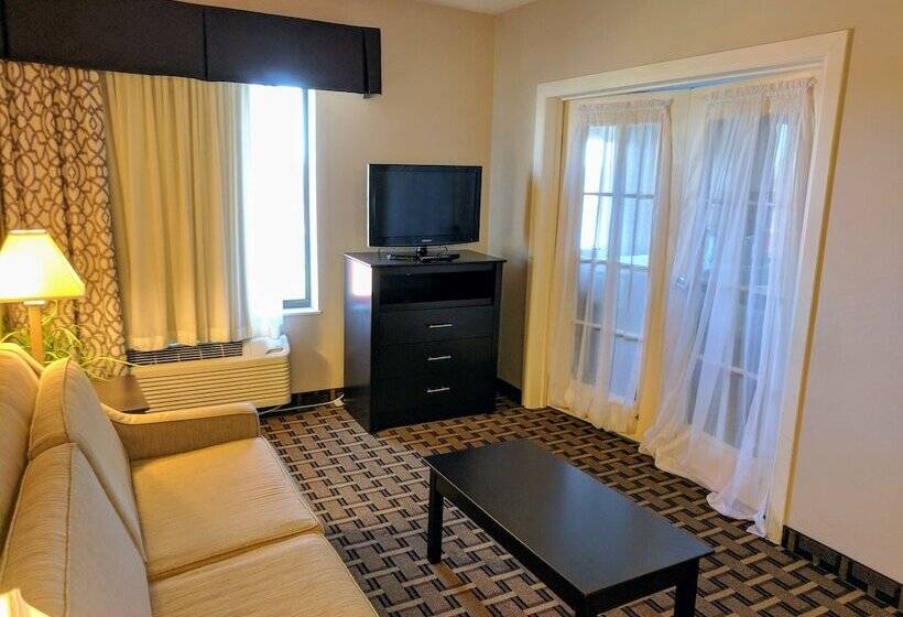 جناح, Surestay Plus Hotel By Best Western Coralville Iowa City