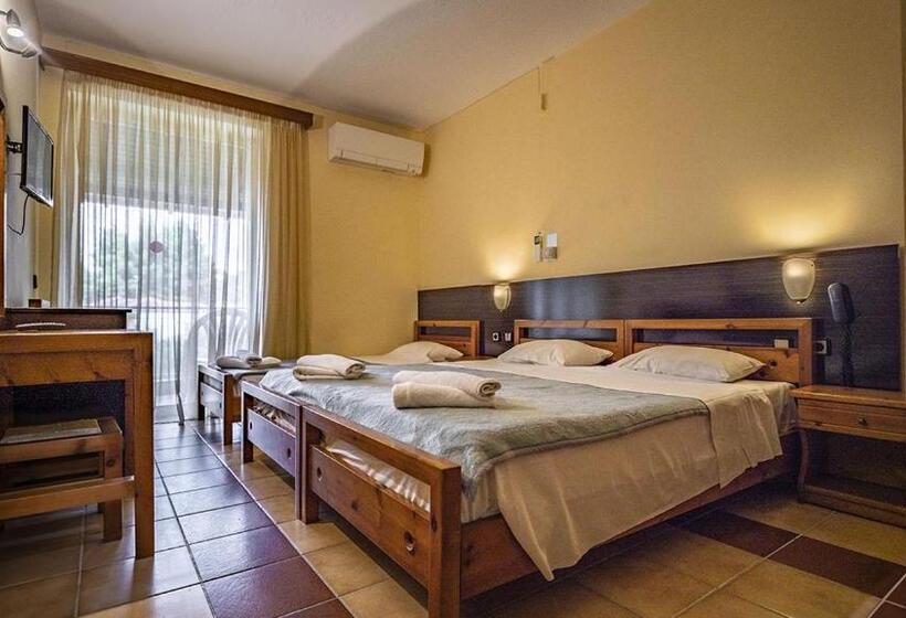 Triple Room Sea View, Thea