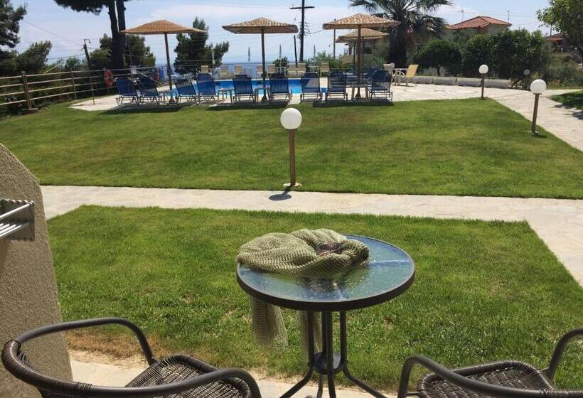 חדר סטנדרט, קומת קרקע, Thea