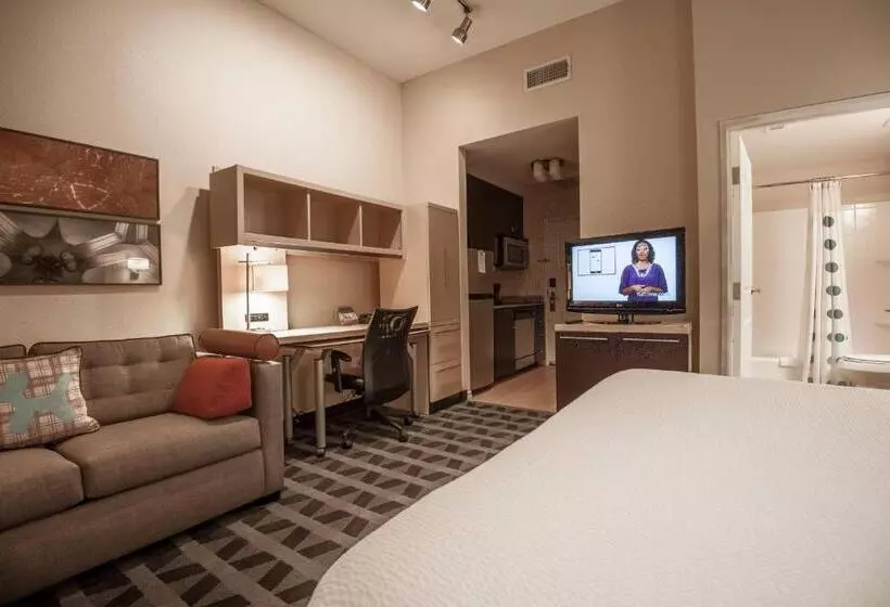 キングサイドベッドのスタンダードワンルーム, Towneplace Suites Dallas Desoto