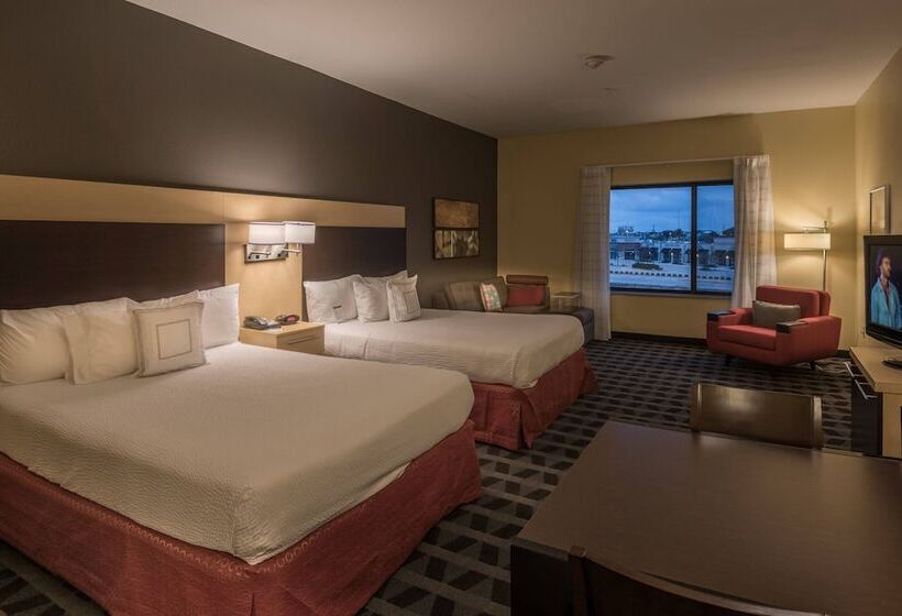 이그제큐티브 스위트, Towneplace Suites Dallas Desoto