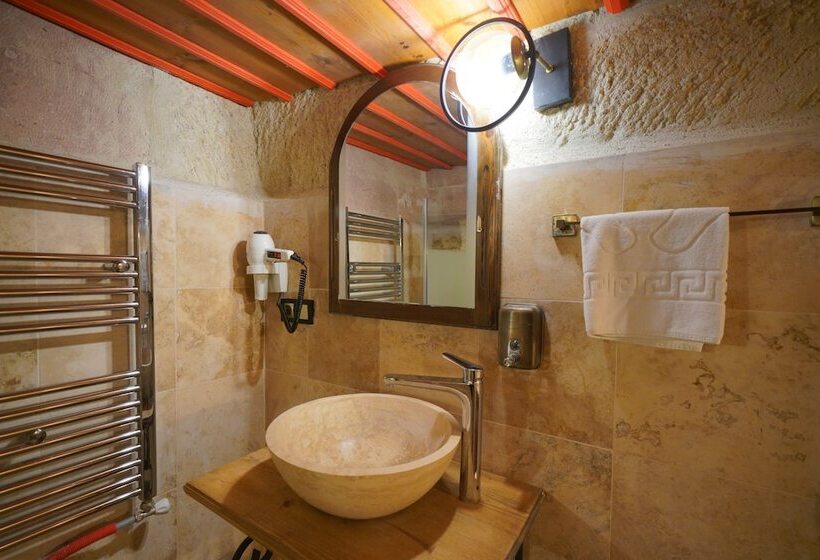 디럭스 룸, Travel Inn Cave