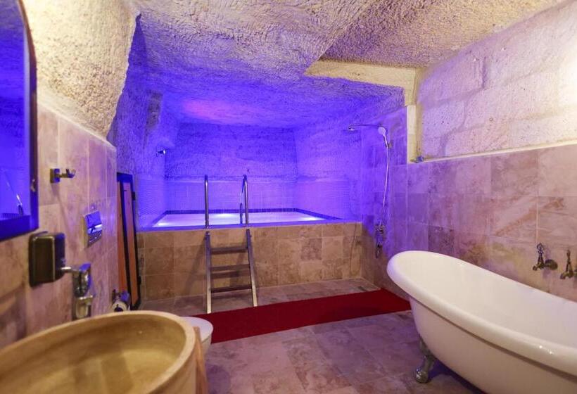 キングサイズベッドのスイートルーム, Travel Inn Cave