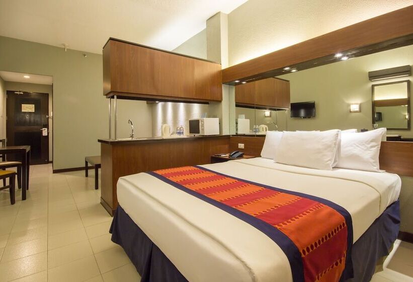 سوییت, Microtel By Wyndham Eagle Ridge