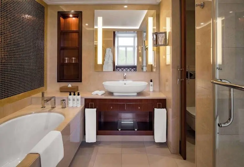 Deluxe Room with Balcony