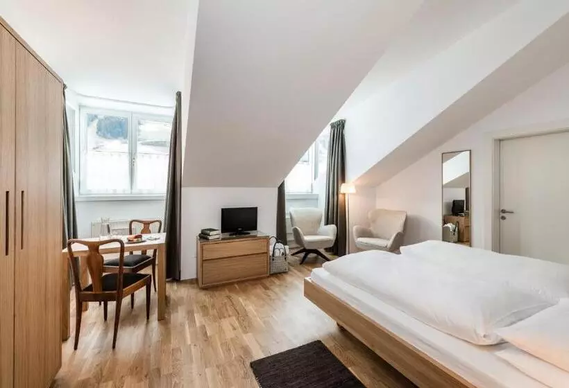 Comfort-huone, Boutique & Gourmet Hotel Orso Grigio