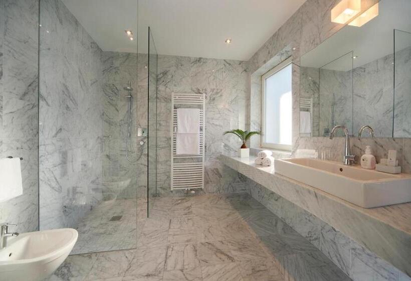 Люкс, Boutique & Gourmet Hotel Orso Grigio