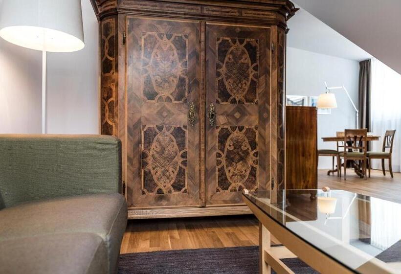 Люкс, Boutique & Gourmet Hotel Orso Grigio