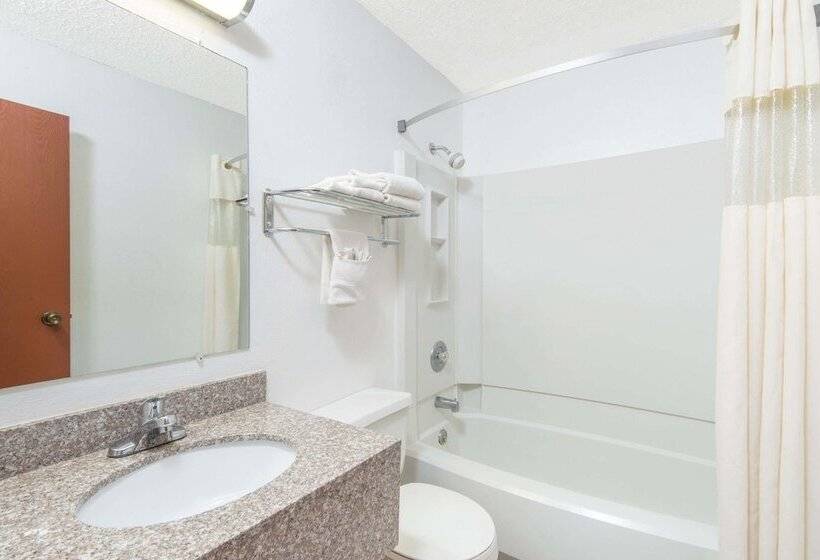 Стандартный Номер Кровать Кинг, Days Inn By Wyndham Great Bend