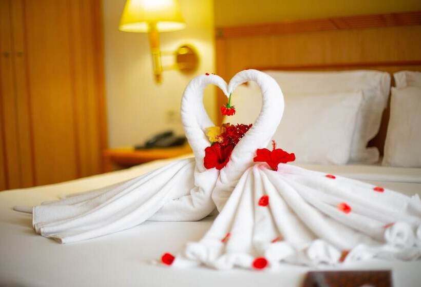 Номер Стандарт, Grand Bamako